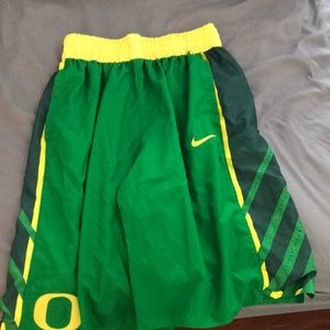 Nike duck basketball shorts